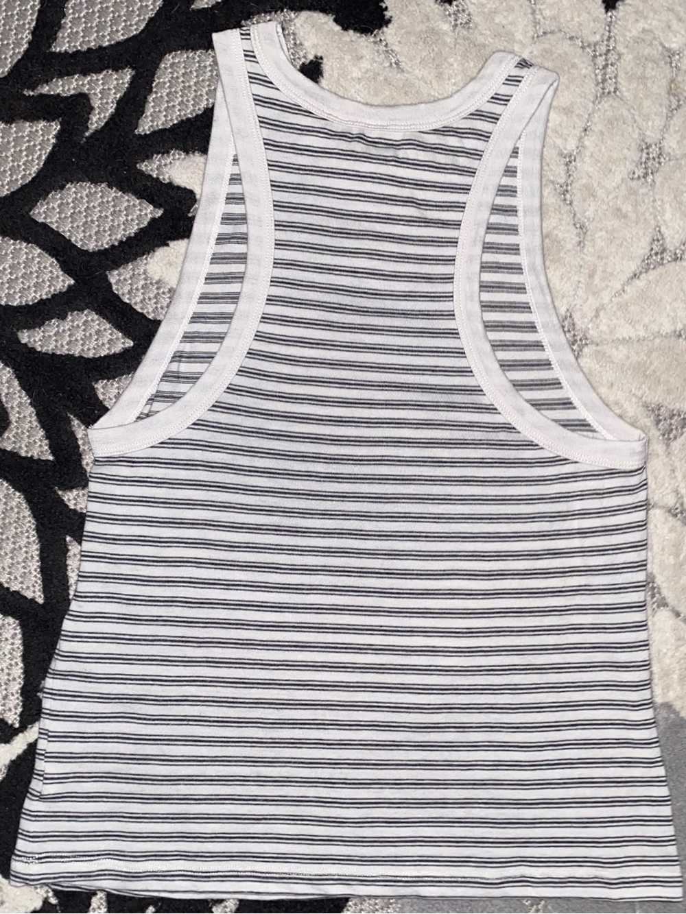 White Crow Tank Top Soft Gray w/ Black Stripes Size Medium - Picture 4 of 6